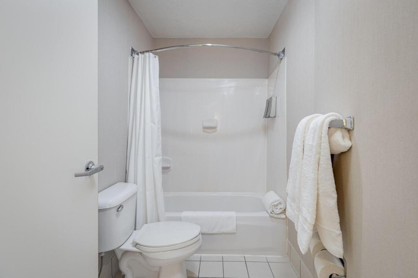 Mysuites Lawton Zewnętrze zdjęcie